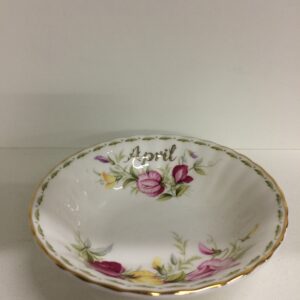 Coppetta Flower Of The Month di Royal Albert