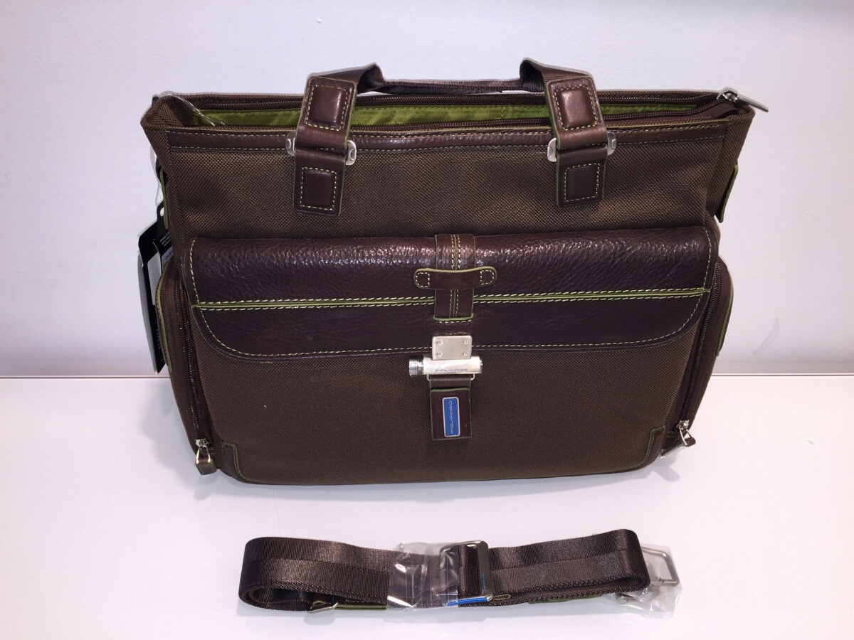 Borsa due manici Testa di Moro di Piquadro