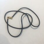 Collana Charm Blueberry Swarovski con cordoncino