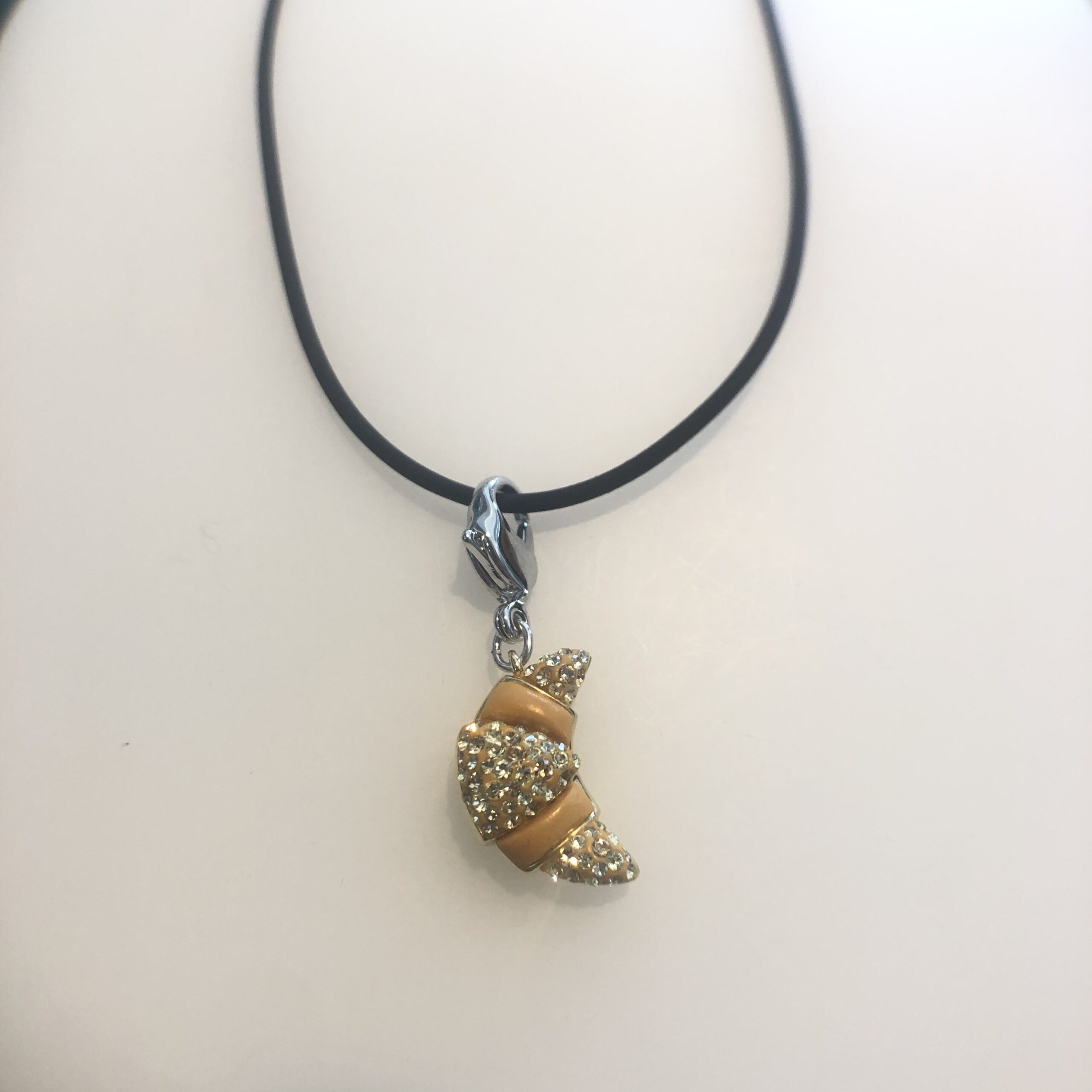 Collana Charm croissant Swarovski con cordoncino