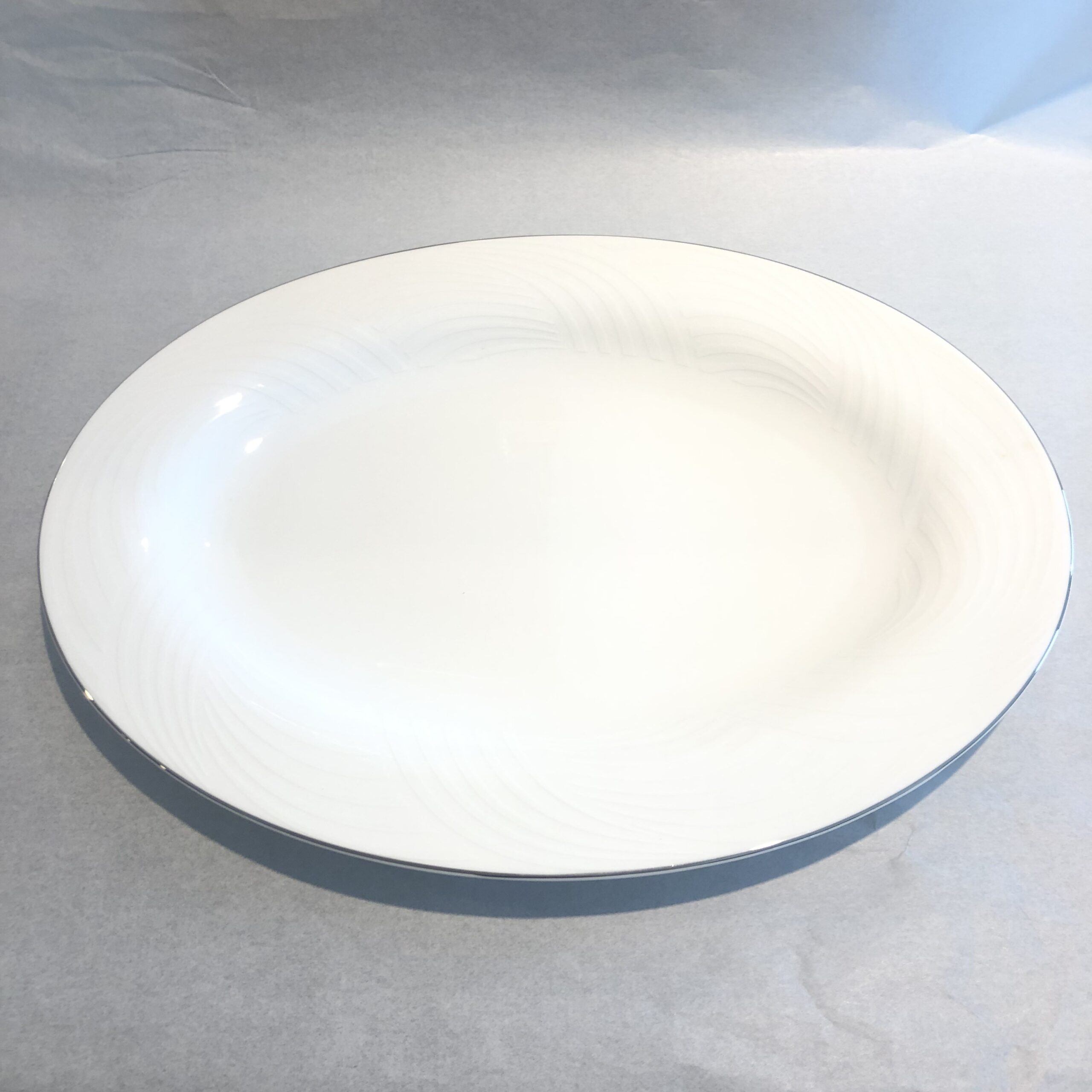 Piatto ovale Flow Royal